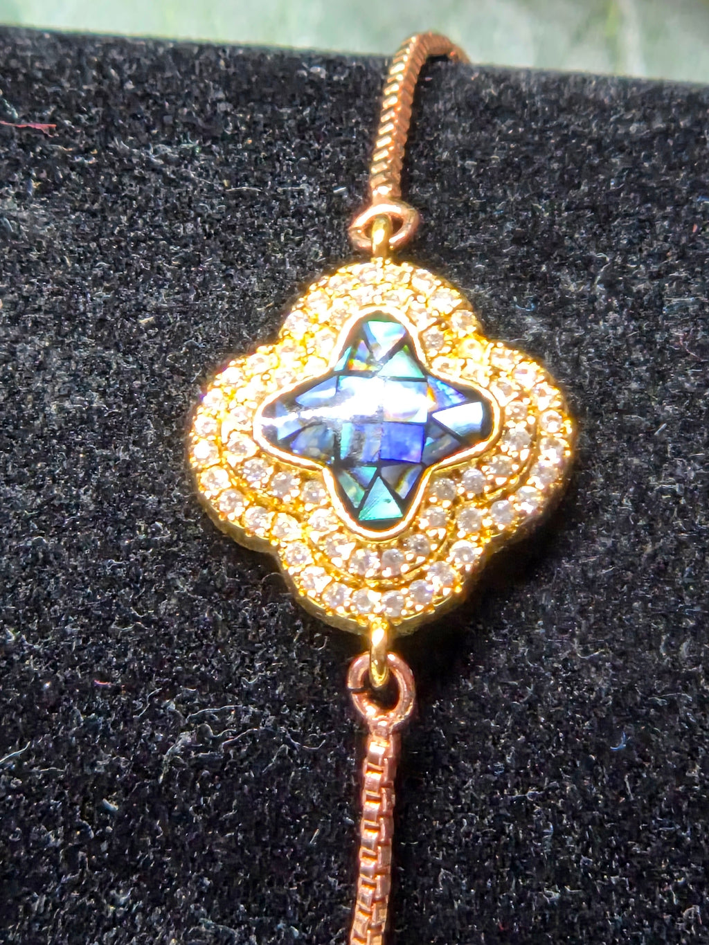 Bracelet